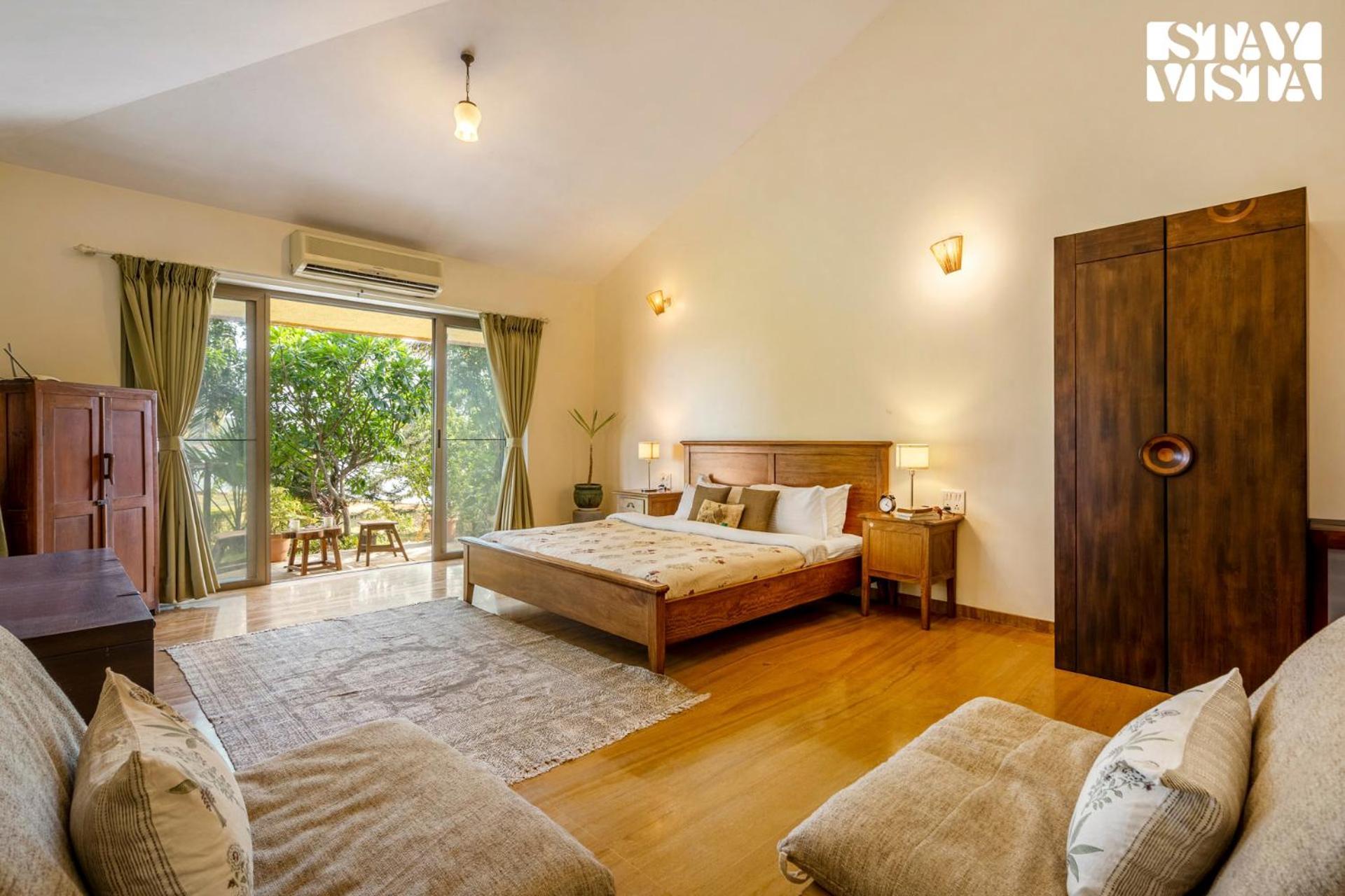 Stayvista At Three Shores With Lake View & Alfresco Dining Khamshet Ngoại thất bức ảnh