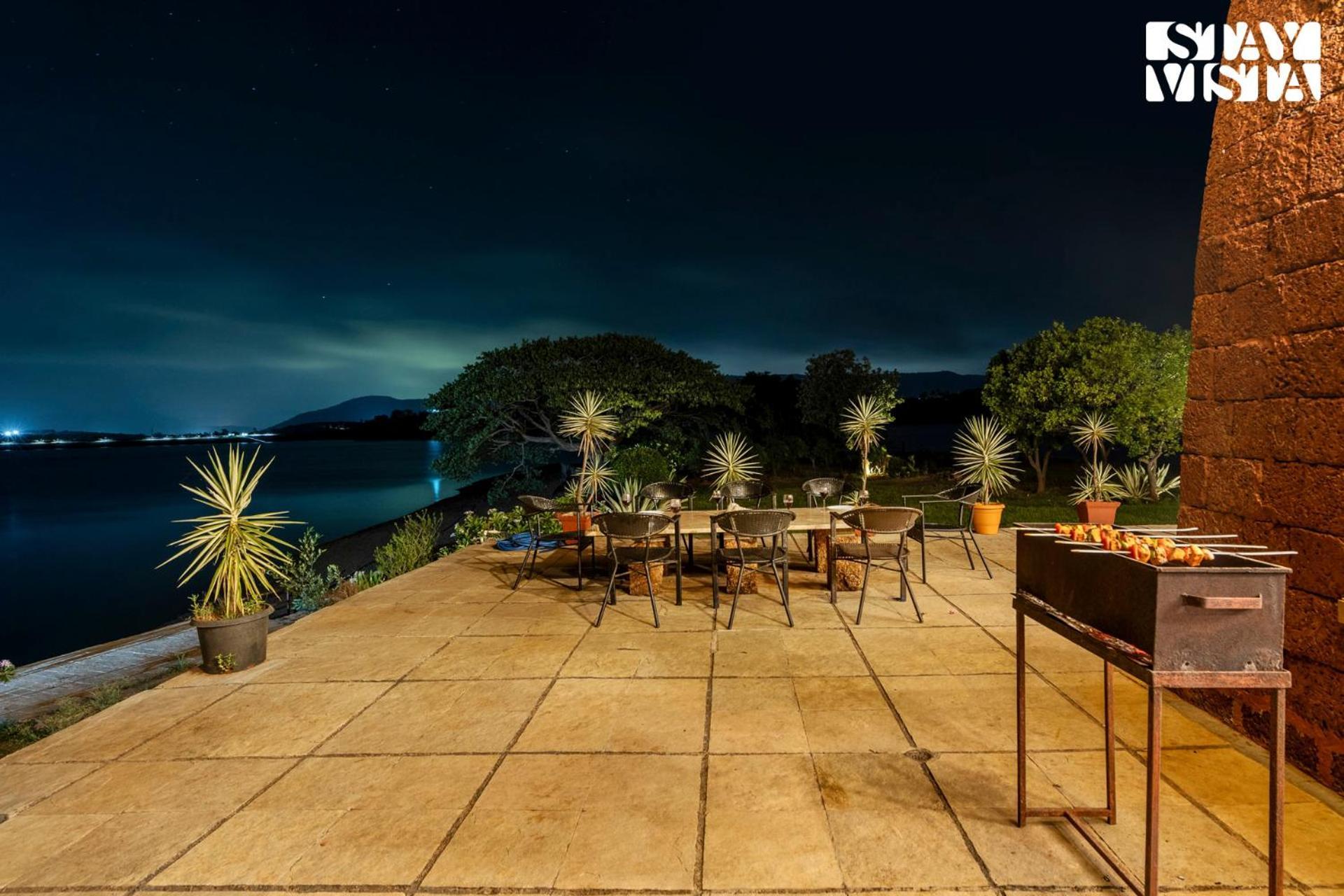 Stayvista At Three Shores With Lake View & Alfresco Dining Khamshet Ngoại thất bức ảnh